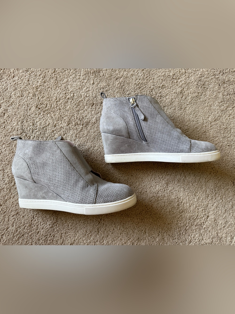 Linea Paolo Felicia Wedge Sneaker size 8 - Picture 3 of 9
